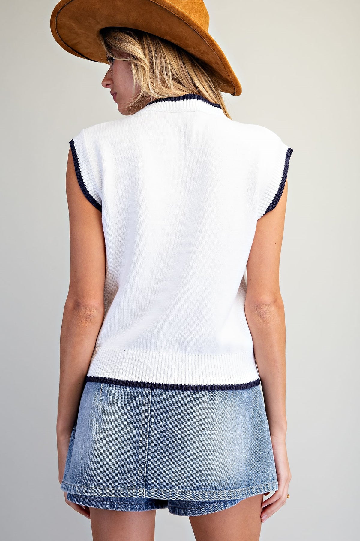 ee:some Western Inspired Knit Top