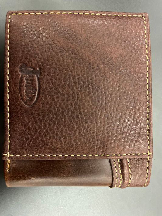 Justin Bifold Wallet yoke with Stitching