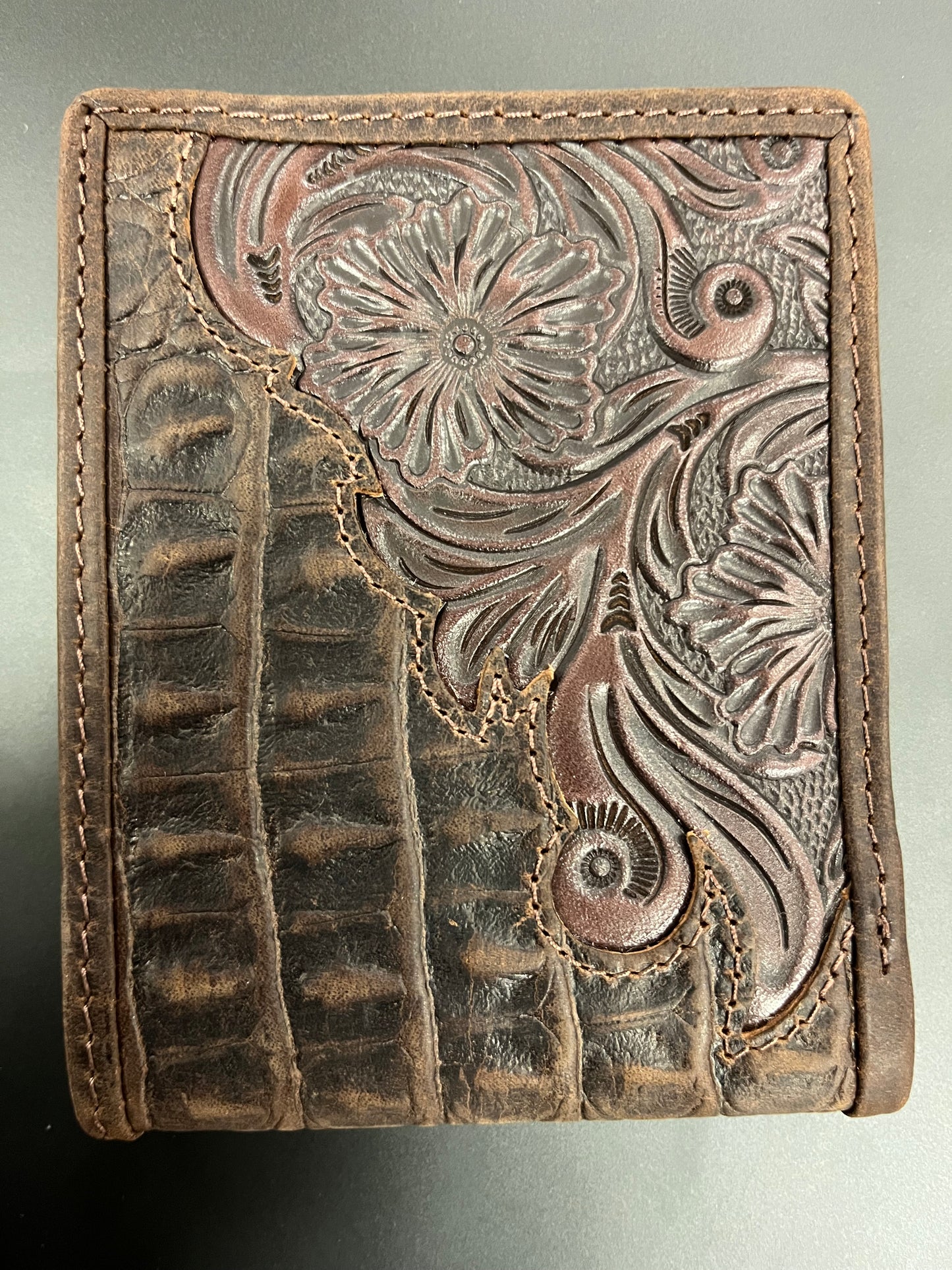 TL Genuine Leather Wallet Scroll with Caiman print