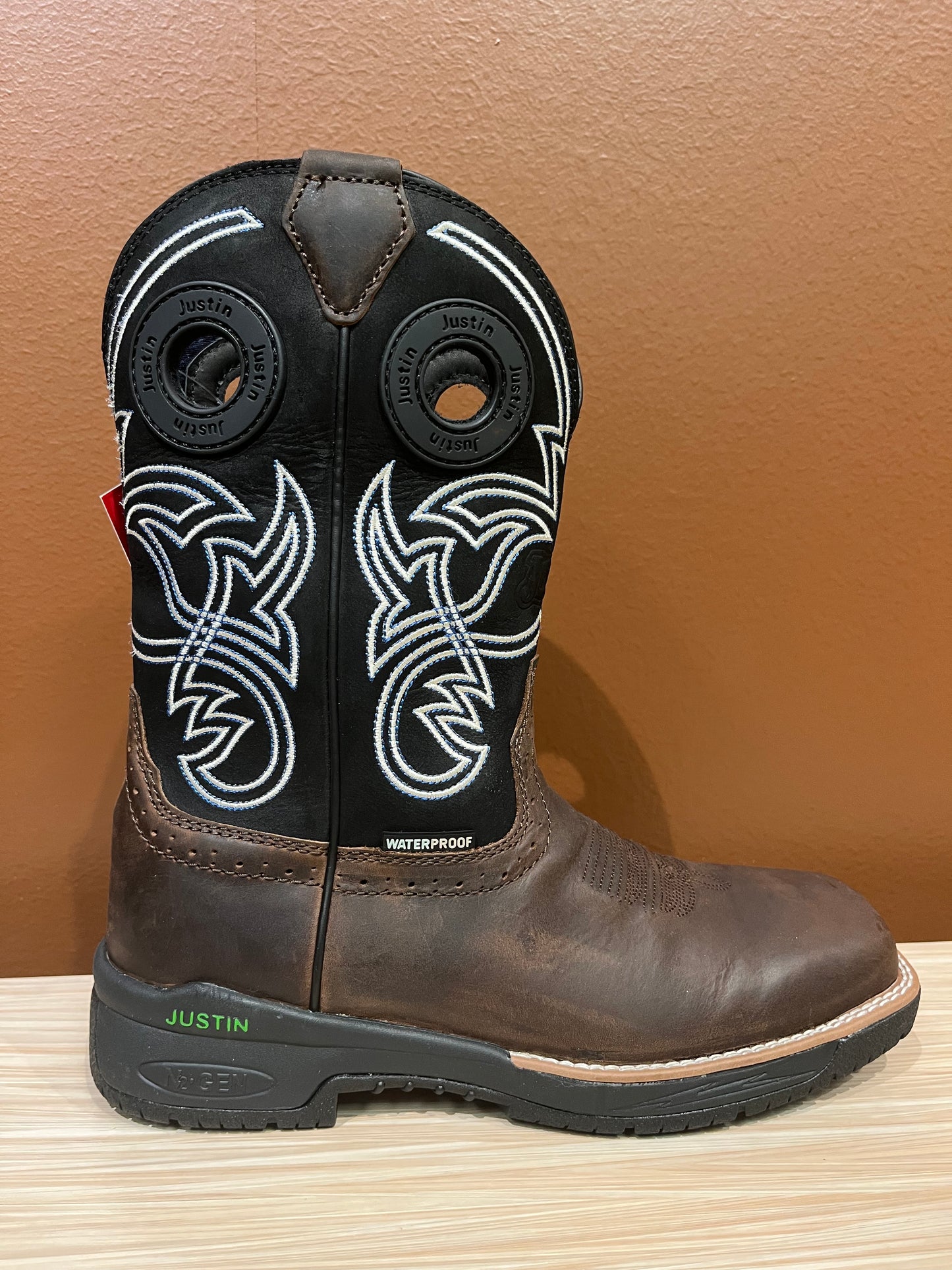 Justin J-CR3205-Waterproof Western Boot