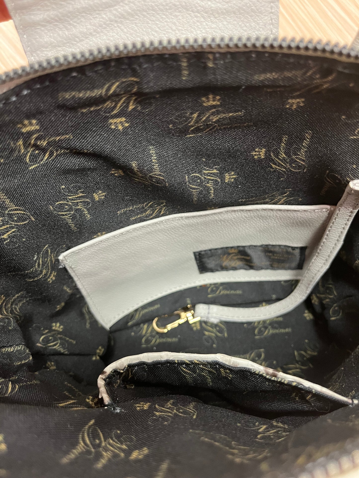 Python Elegance Bone Bag