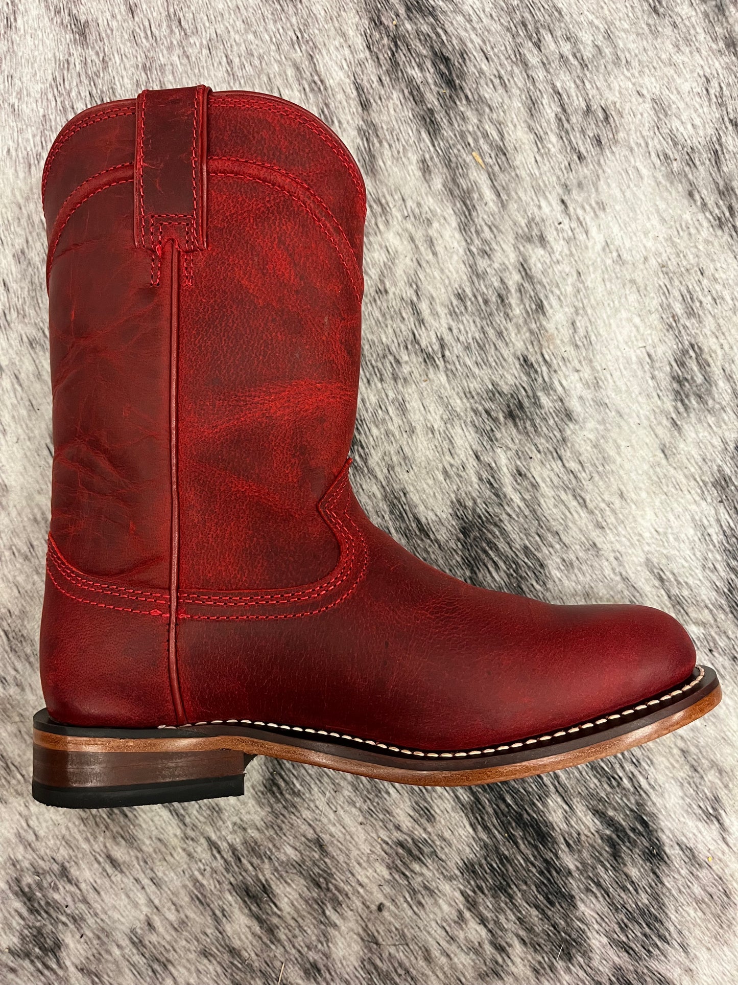 Holland Red Vintage