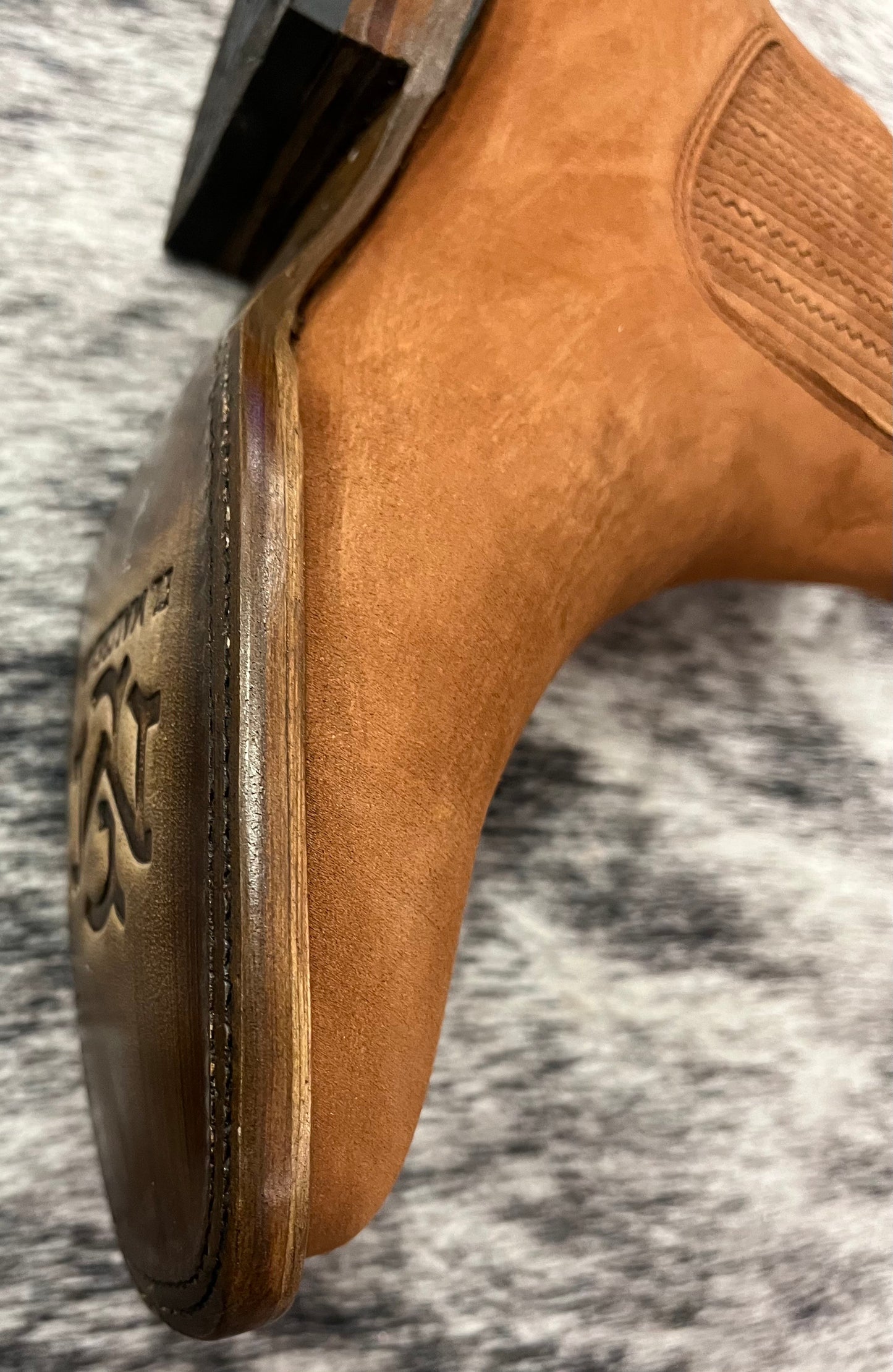 Men's Nubuck Ankle Boot