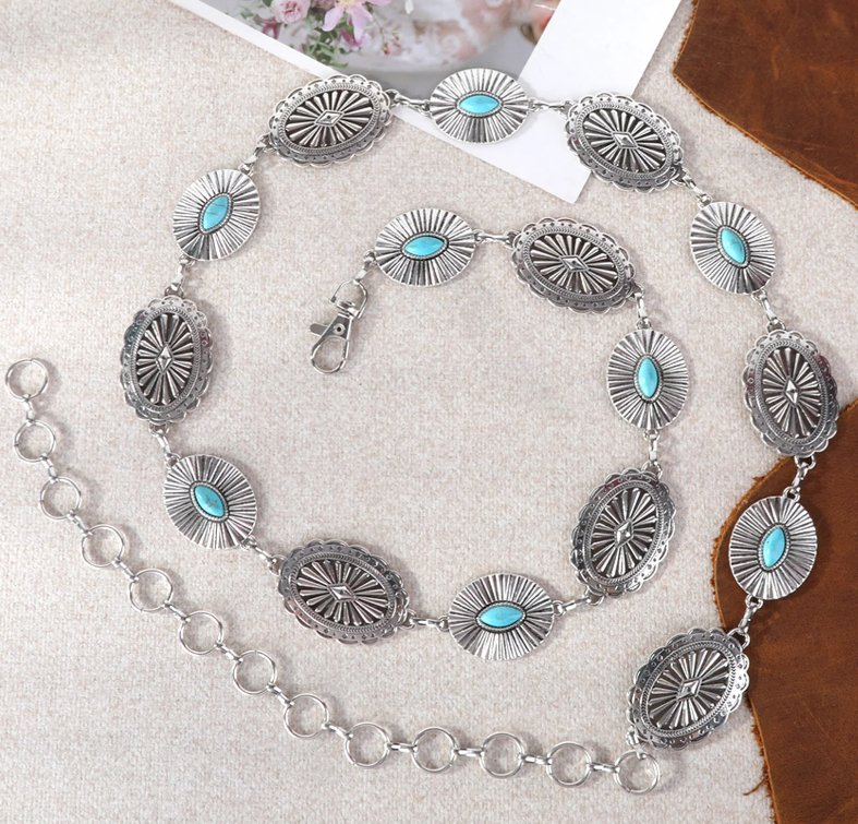 Rustic Couture Etched Oval Concho Link Chain Belt