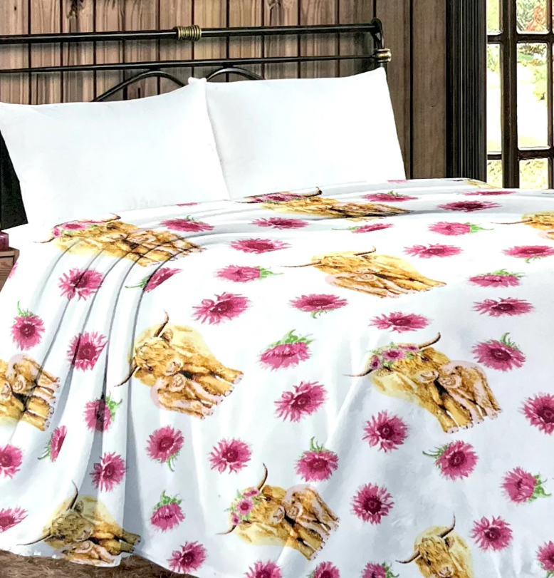 Western Linens Highland Mia thin throw blanket