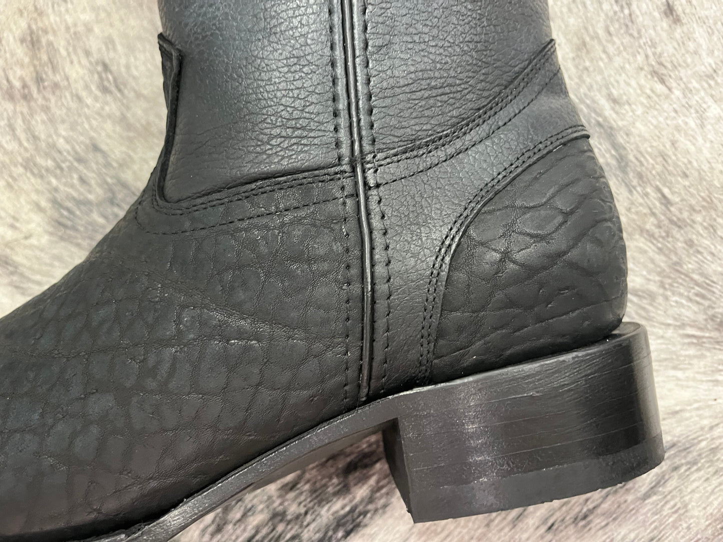 EM Dubai Bull Neck Ankle Boot