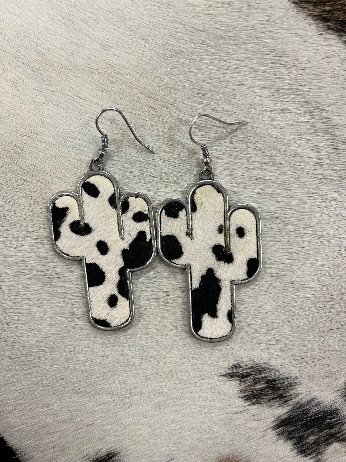 Metal Cowhide Inlay Earring