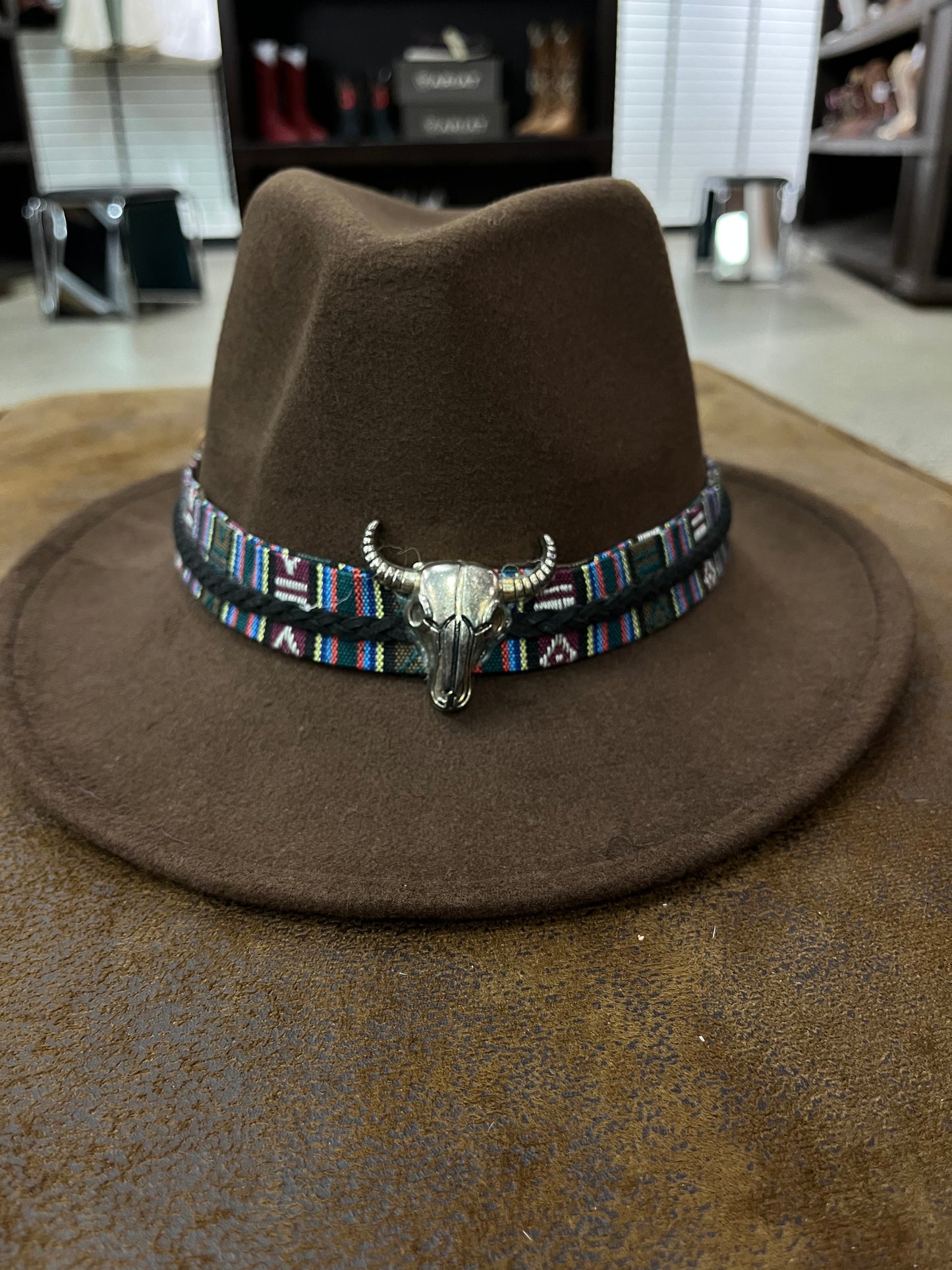 Suede Regular Cowboy with Long Horn Belt