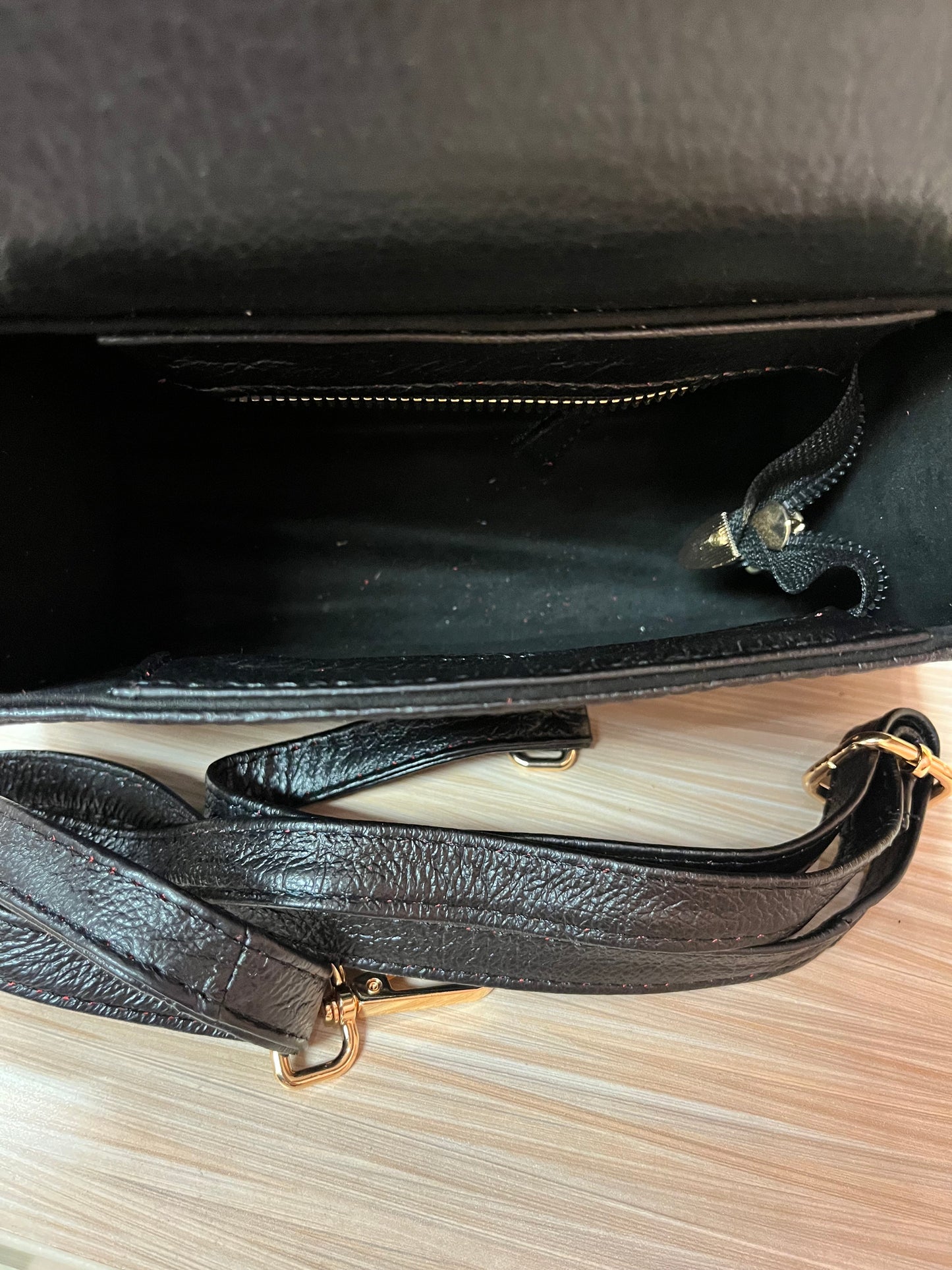 Black Stingray Signature Bag