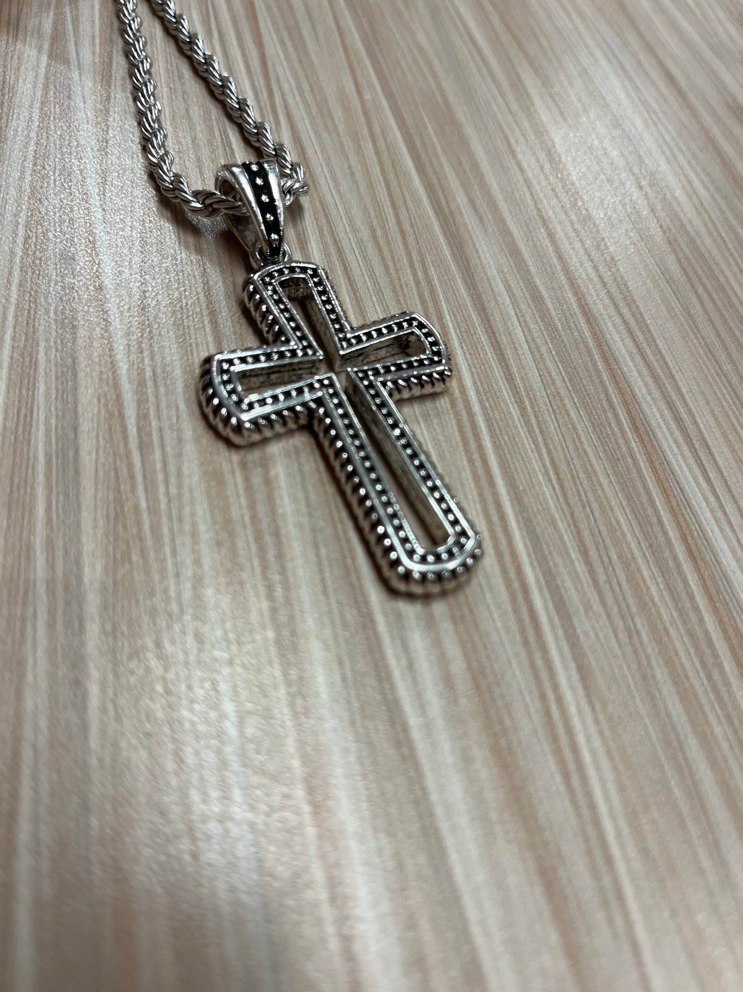 Justin Men's Necklace Stainless Steel SM Cutout Cross W/24" Rope Chain