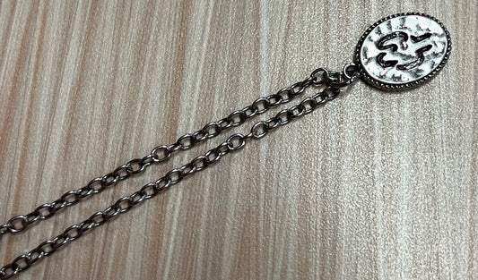 Justin Necklace Hammered Oval W/Saguaro Cactus