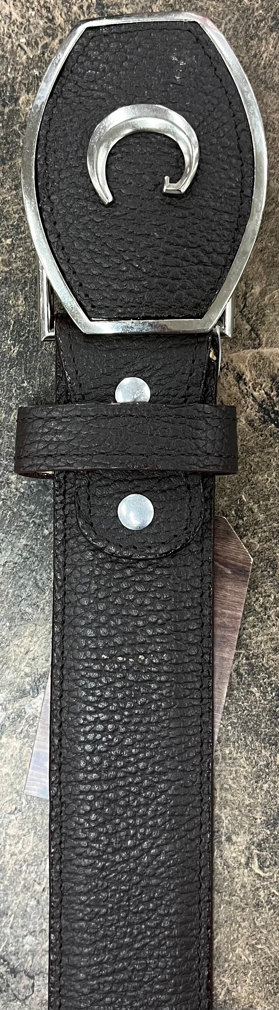 Oval Buckle "C"