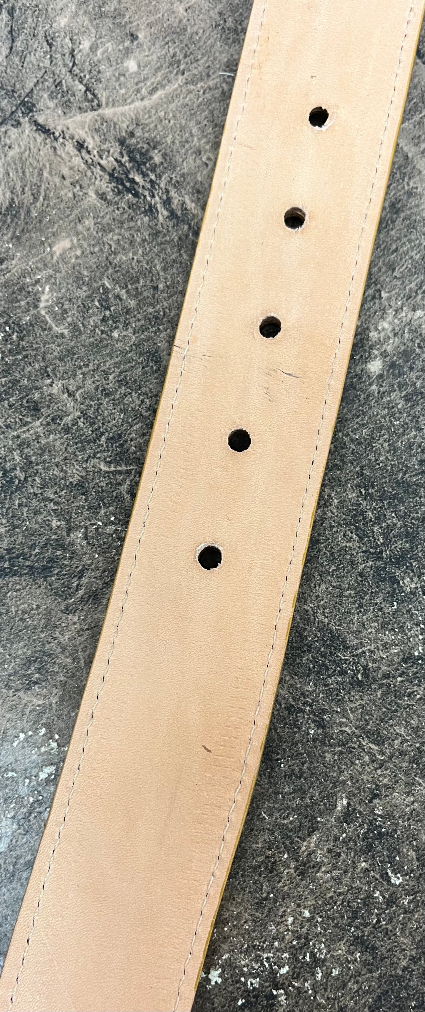Oval Buckle Nobuck Leather Belt