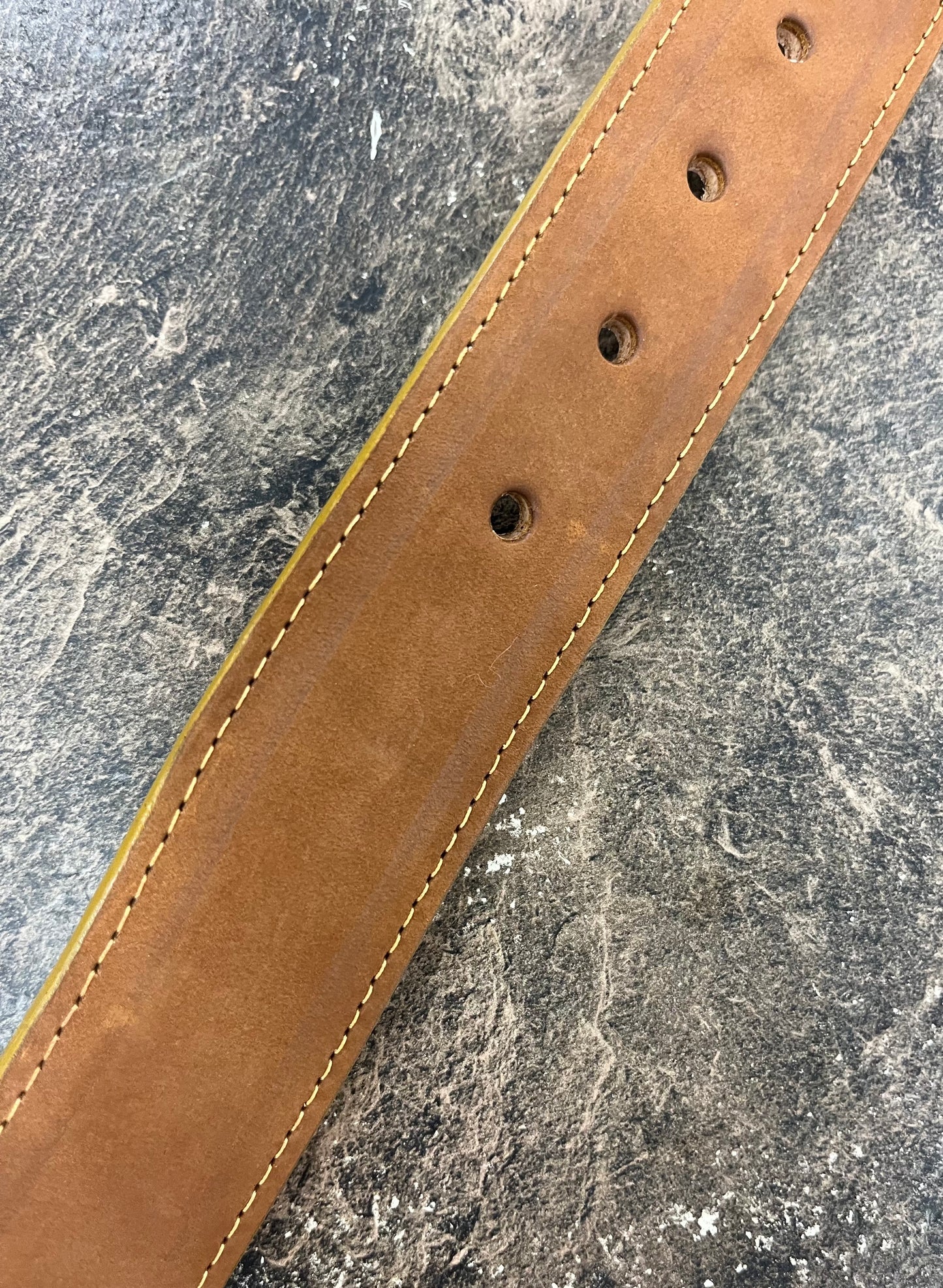Oval Buckle Nobuck Leather Belt