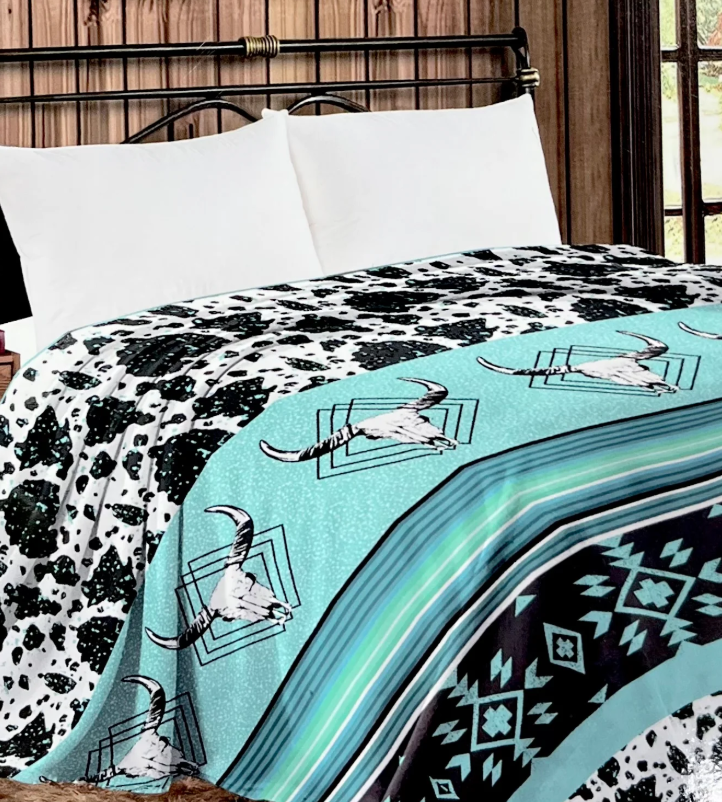 Western Linens Turquoise skull Mia thin throw blanket