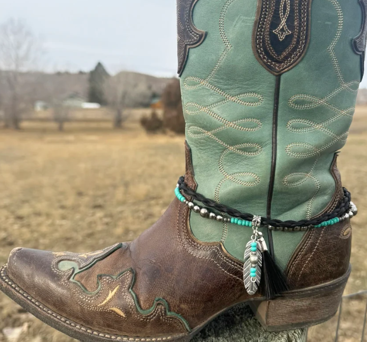 Cowboy Collectibles Navajo Pearl Boot Jewelry