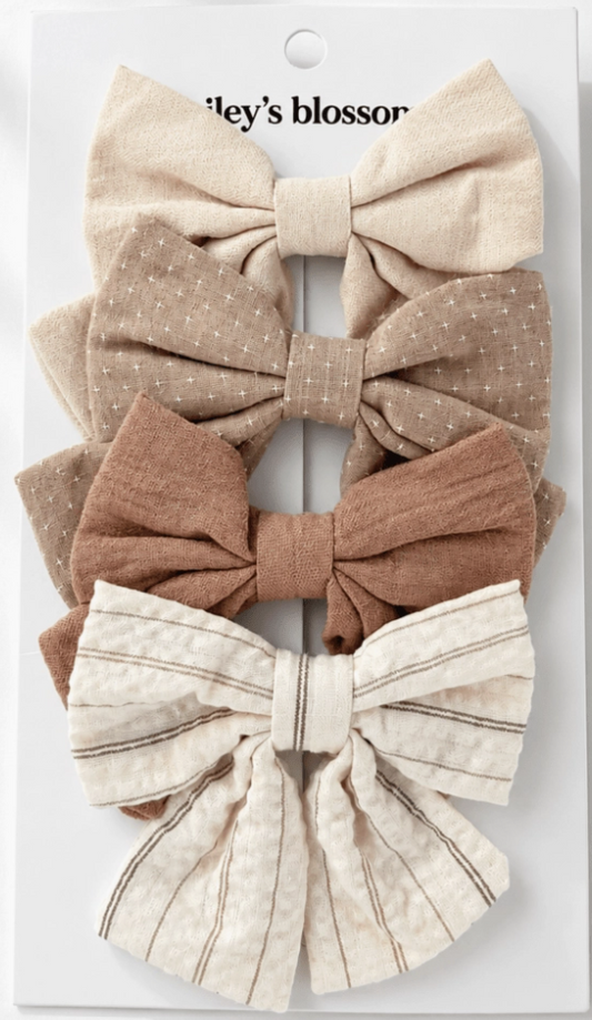 Bailey's Blossoms 4-Piece Bow Clip Set - Heirloom Linen
