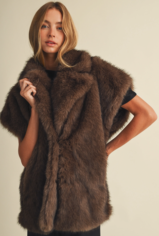 Mustard Seed Statement Lapel Plush Faux Fur Vest