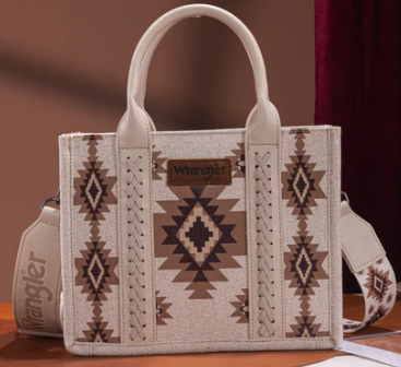 Wrangler Aztec Pattern Dual Sided Print