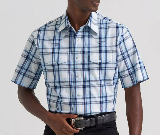 Wrangler Wrinkle Resist Short Sleeve Snap Shirt