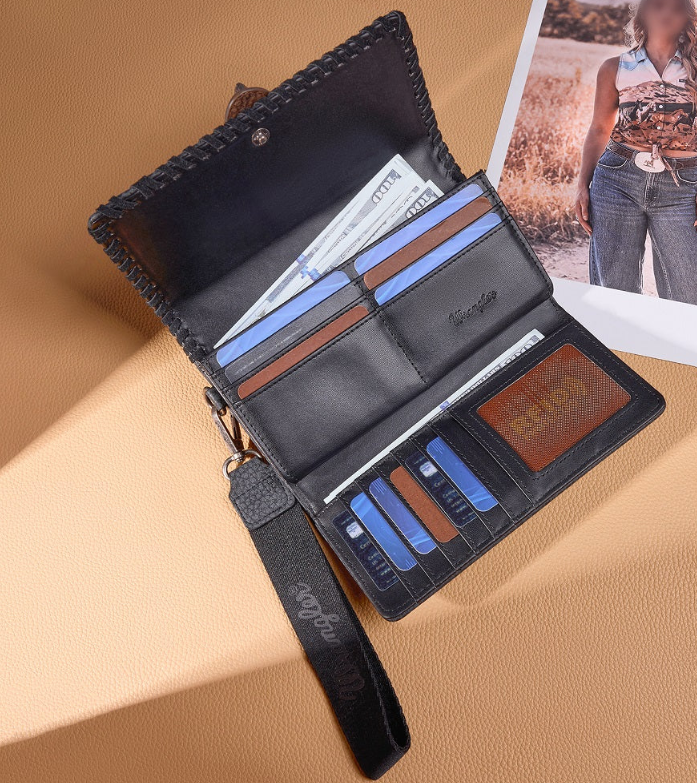 Wrangler Western Buckle RFID Wallet