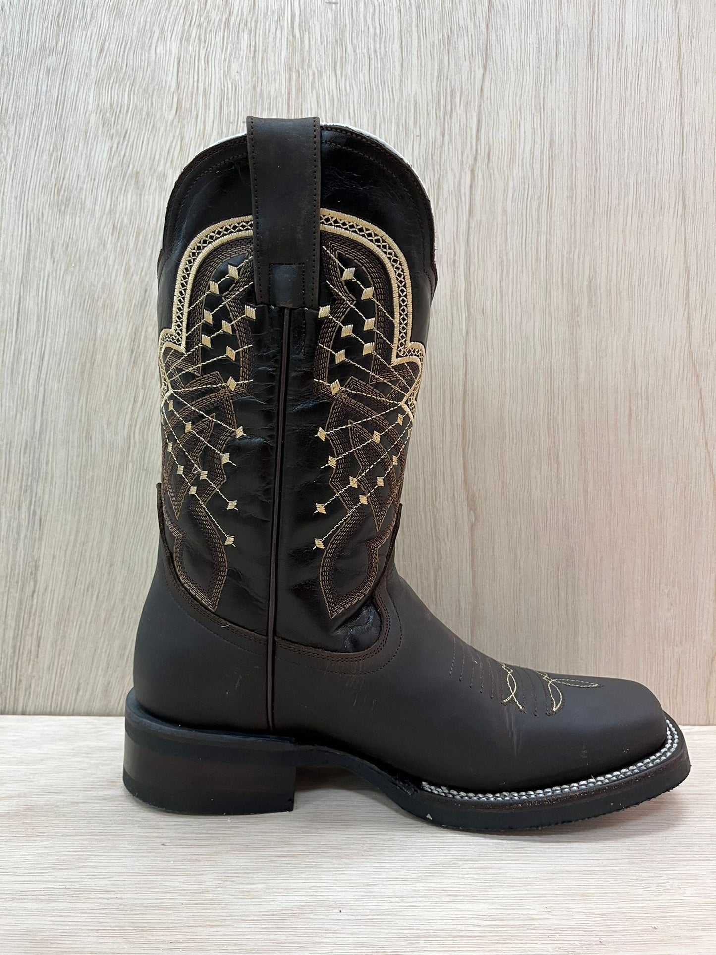 Rubber Sole Men’s Boots
